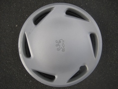 Peugeot Pulsar 13 4kpl pieni kuva.jpg