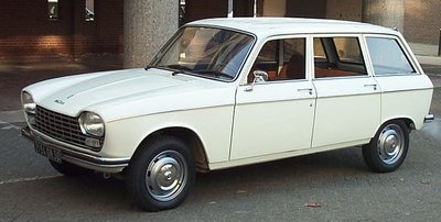 Peugeot_204_Break.jpg