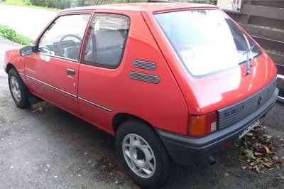 Peugeot 205 kuva2a.jpg