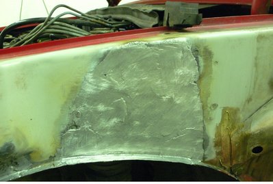 BX vasemman etulokarin ulkopuoli tinattu.JPG