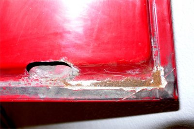 Oikean etuoven ruostevaurio.JPG