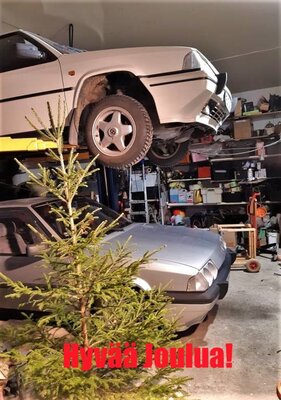 Hyvää Joulua (Copy).jpg