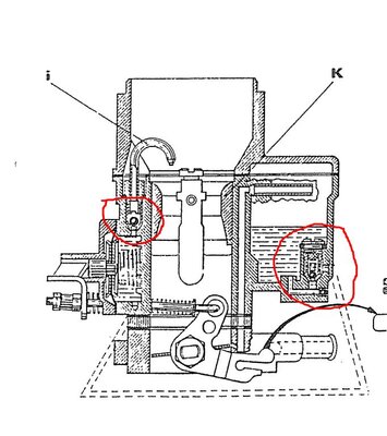 Kaasutin kiihdytyspumpun venttiilit.jpg