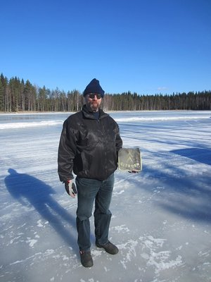 IMG_2481_kopio_p.jpg (95.83 KiB) Katsottu 6256 kertaa tehostemies erikoisefektia elokuvaan kehittelemässä